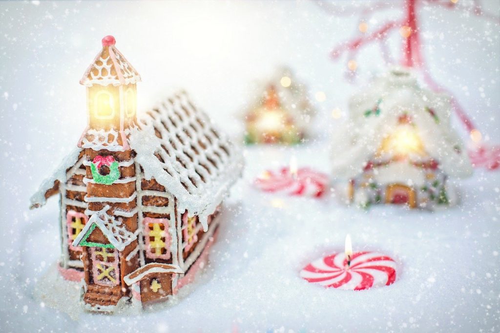 Christmas GIngerbread House